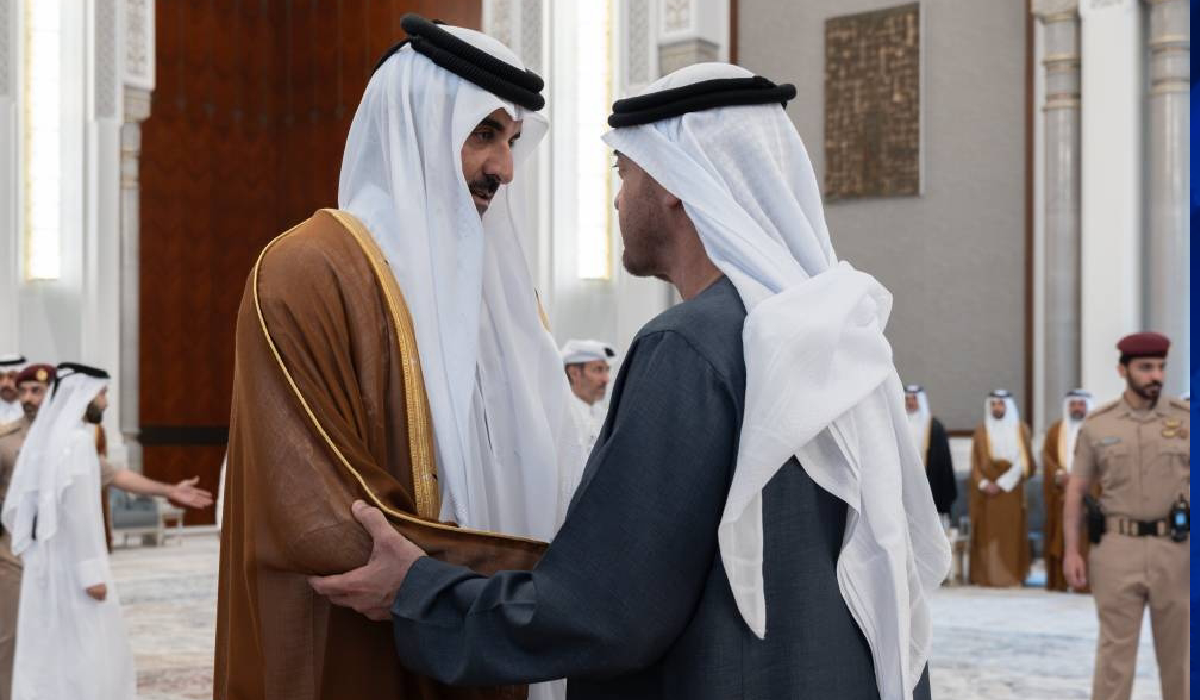 HH the Amir Receives UAE President Sheikh Mohamed bin Zayed at Lusail Palace